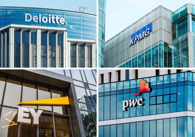 Các vụ kiện của tòa án đối với Deloitte, EY, KPMG và PwC