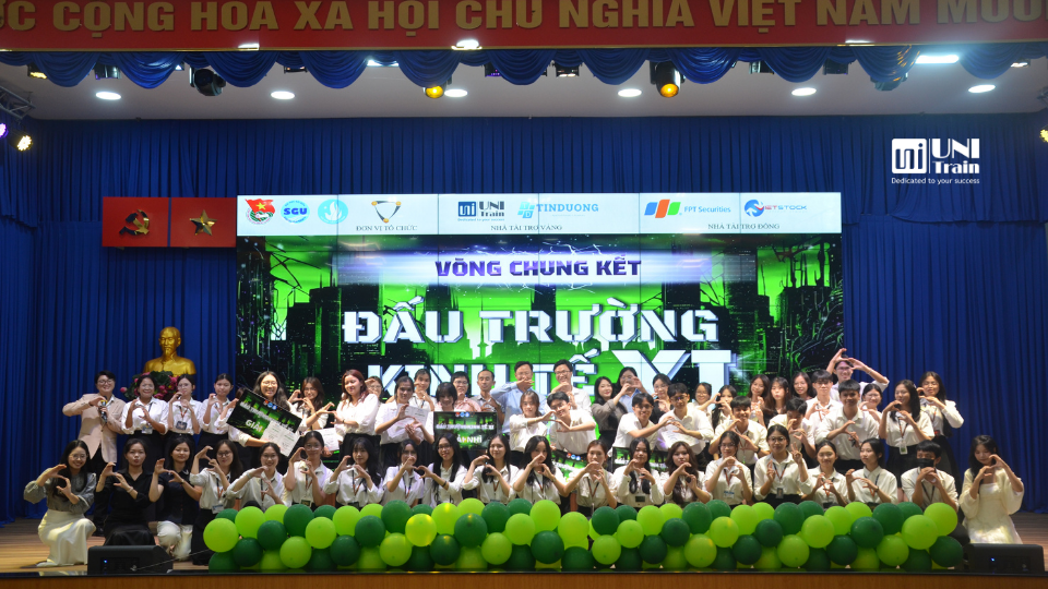 Đấu trường Kinh tế