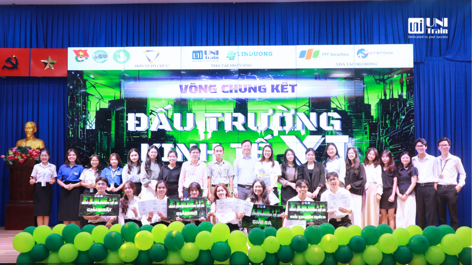 Đấu trường Kinh tế